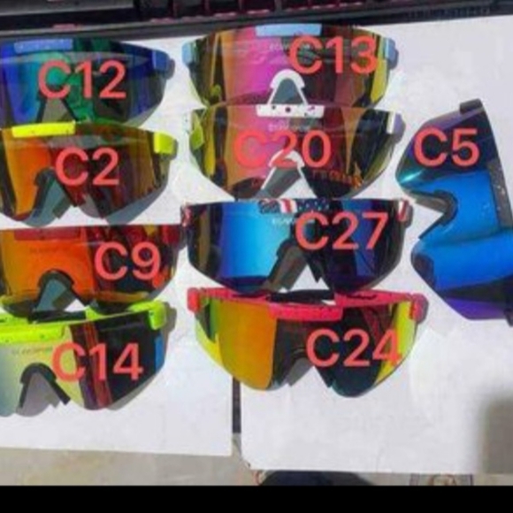 100 Pairs Polarized Shield-Style Sunglasses, Bulk Lot New In Box - Picture 2 of 8